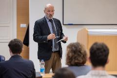 Dr. Kovács Ákos, a Pázmány Péter Katolikus Egyetem Bölcsészet- és Társadalomtudományi Kar Kommunikáció- és Médiatudományi Intézet vezetője